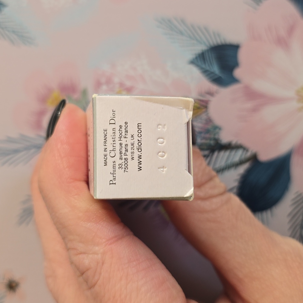 Dior Capture Totale The Eye Cream - Picture 3 of 3